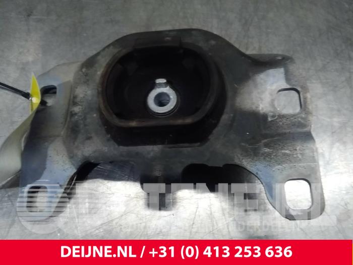 Ford Transit Connect Getriebe Halterung O69166