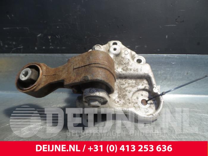 Citroen Jumpy Gearbox mount O69173