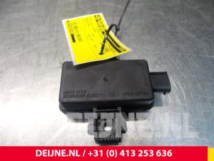 Gebruikte Snelheid Sensor Mercedes V (447.8) 2.1 250 BlueTEC, 250 d 16V Prijs € 36,30 Inclusief btw aangeboden door van Deijne Onderdelen Uden B.V.