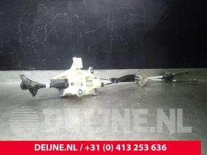 Gebruikte Pook Volkswagen Transporter T5 2.0 TDI DRF Prijs € 121,00 Inclusief btw aangeboden door van Deijne Onderdelen Uden B.V.