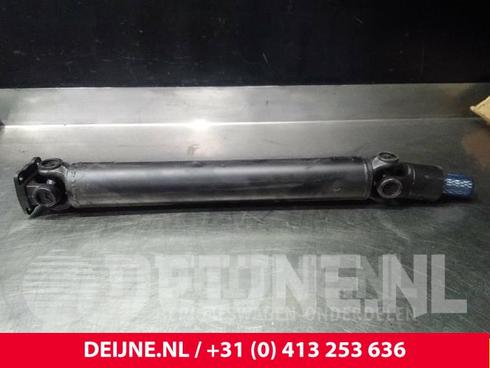 Tussenas - Nissan Vanette