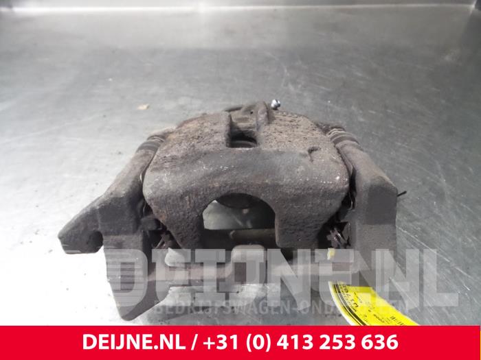 Audi A4 Bremszange links hinten O70092