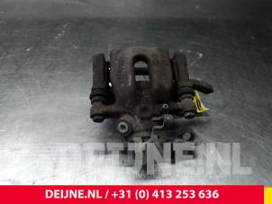 Mercedes Citan Remklauw (Tang) links-achter O70150 foto 2
