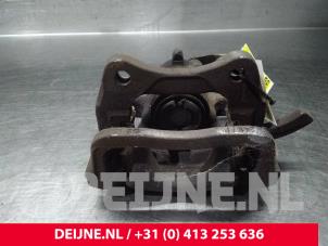 Mercedes Citan Remklauw (Tang) links-achter O70153 foto 3