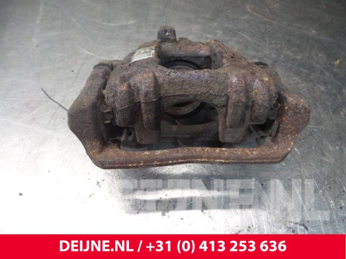 Mercedes Sprinter Bremszange links hinten O70165