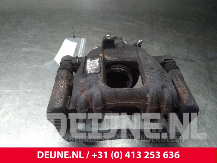 Mercedes Sprinter Remklauw (Tang) links-achter O70168