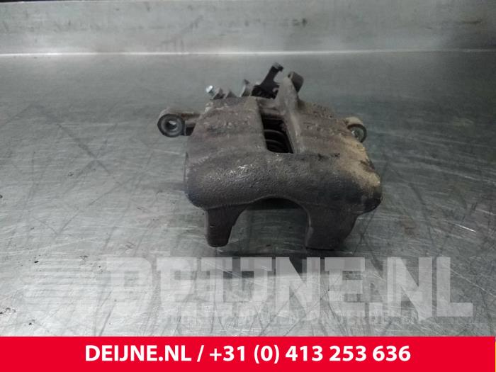 Volkswagen Transporter Bremszange links hinten O70219