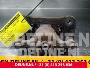 Hyundai H300 Bremszange links hinten O70242 foto 2