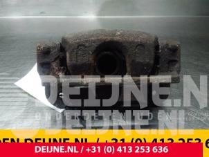 Hyundai H300 Bremszange links hinten O70242 foto 3