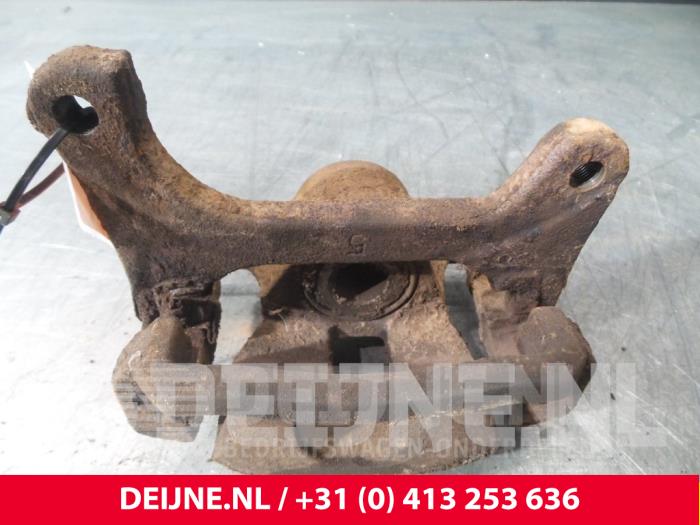 Toyota Hiace Remklauw (Tang) links-achter O70319