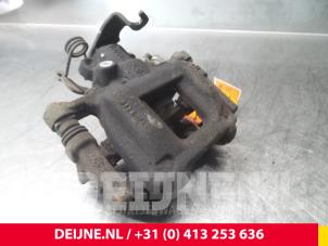 Ford Transit Custom Remklauw (Tang) rechts-achter O70335 foto 2
