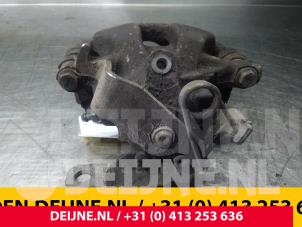 Ford Transit Remklauw (Tang) rechts-achter O70350 foto 4