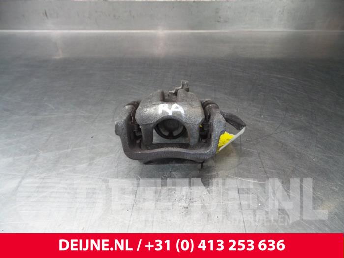 Mercedes Citan Remklauw (Tang) rechts-achter O70379