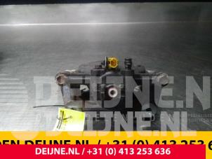 Hyundai H350 Bremszange rechts hinten O70461 foto 2