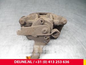 Nissan Interstar Bremszange rechts hinten O70468 foto 3