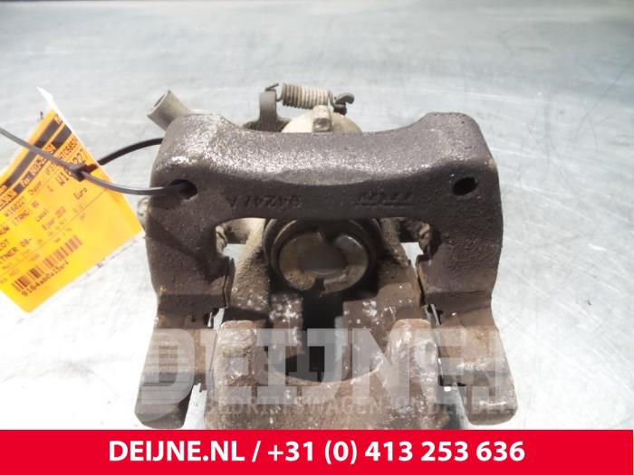 Peugeot Partner Remklauw (Tang) rechts-achter O70504