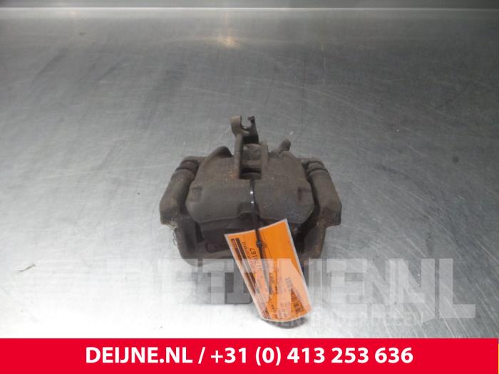 Renault Trafic Bremszange rechts hinten O70536