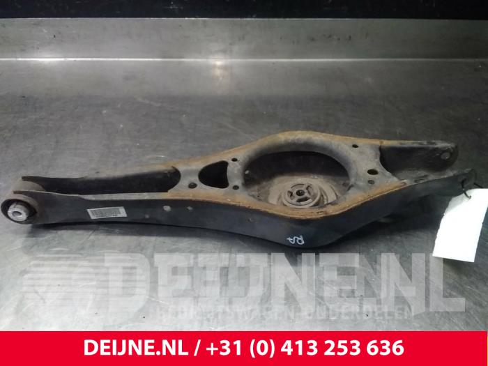 Audi Q3 Veerschotel rechts-achter O70547