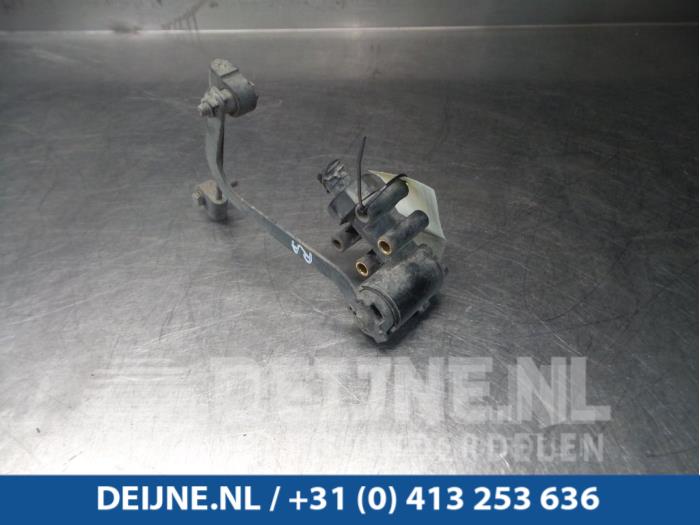Hoogteregelaar vering Recht-achter - Iveco New Daily