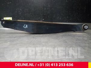 Audi Q3 Veerschotel links-achter O70566 foto 2