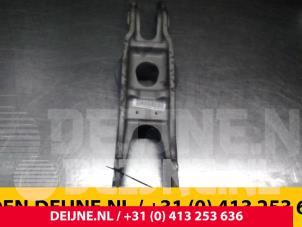 Mercedes C-Klasse Federteller links hinten O70568 foto 3