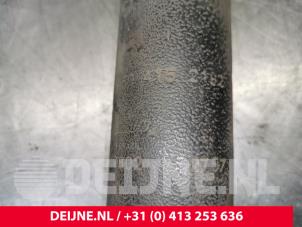 Iveco New Daily Stoßdämpfer links hinten O70724 foto 4