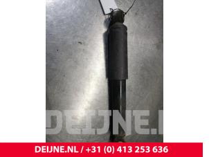 Fiat Ducato Stoßdämpfer rechts hinten O70937 foto 2