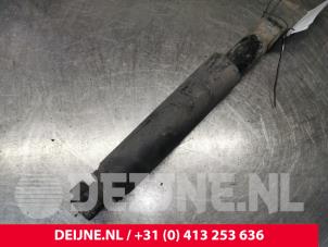 Nissan Cab Star Schokdemper rechts-achter O70956 foto 2