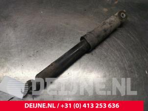 Nissan Primastar Stoßdämpfer rechts hinten O70959 foto 3