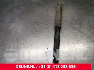 Toyota Dyna Schokdemper rechts-achter O71052 foto 3