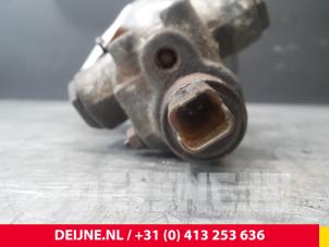 Citroen C5 Veerbol O71057 foto 4