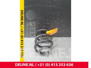 Volkswagen Transporter Rear coil spring O71145 photo 2