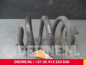 Volkswagen Transporter Rear coil spring O71145 photo 3