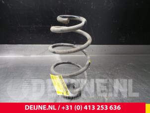 Fiat Doblo Schroefveer achter O71155 foto 2