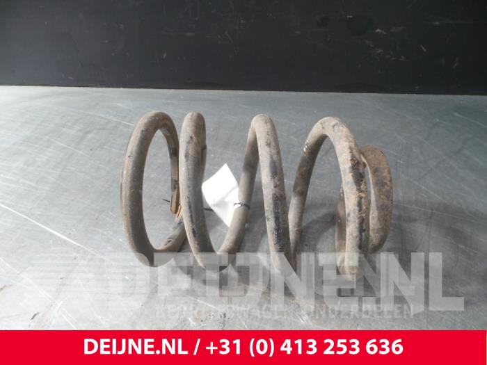 Toyota Hiace Schraubenfeder hinten O71199