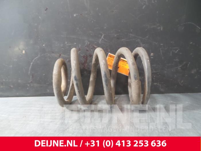 Toyota Hiace Schroefveer achter O71202