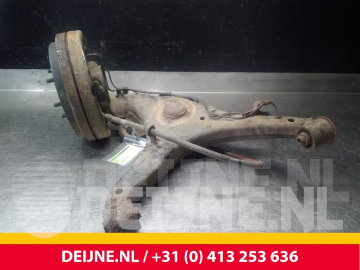 Fusee links-achter - Toyota Hiace