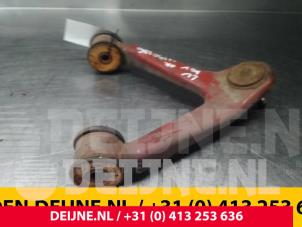 Iveco Daily Draagarm Boven links-voor O71595 foto 2