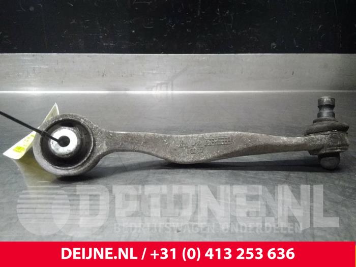 Audi A4 Draagarm boven rechts-voor O71619