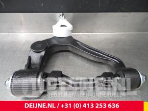 Toyota Hiace Draagarm boven rechts-voor O71652 foto 2