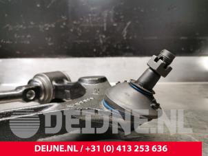 Toyota Hiace Draagarm boven rechts-voor O71656 foto 3