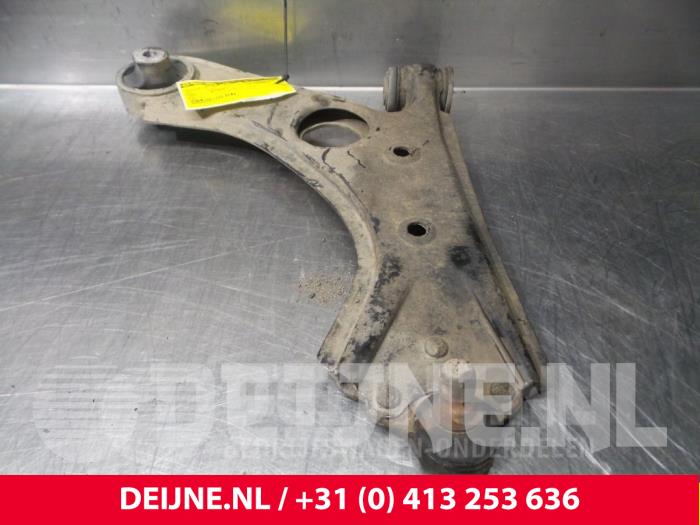 Opel Combo Querlenker rechts vorne O71659