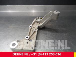 Volkswagen Caddy Front wishbone support, right O71668 photo 2