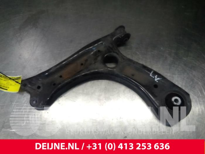 Audi A1 Draagarm onder links-voor O71669