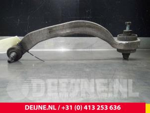 Audi A4 Querlenker unten links vorne O71675 foto 2