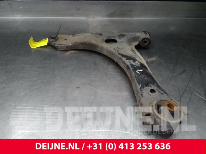 Ford Transit Custom Draagarm onder links-voor O71679