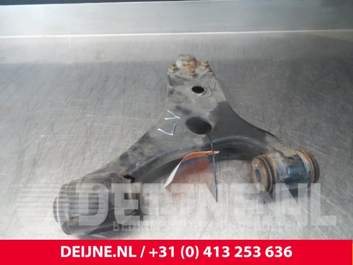 Mercedes A-Klasse Front lower wishbone, left O71708