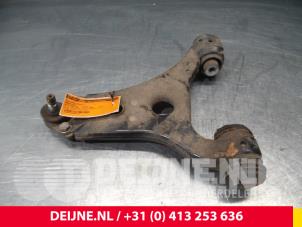 Mercedes B-Klasse Front lower wishbone, left O71712 photo 4