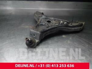 Volkswagen Crafter Draagarm onder links-voor O71750 foto 2