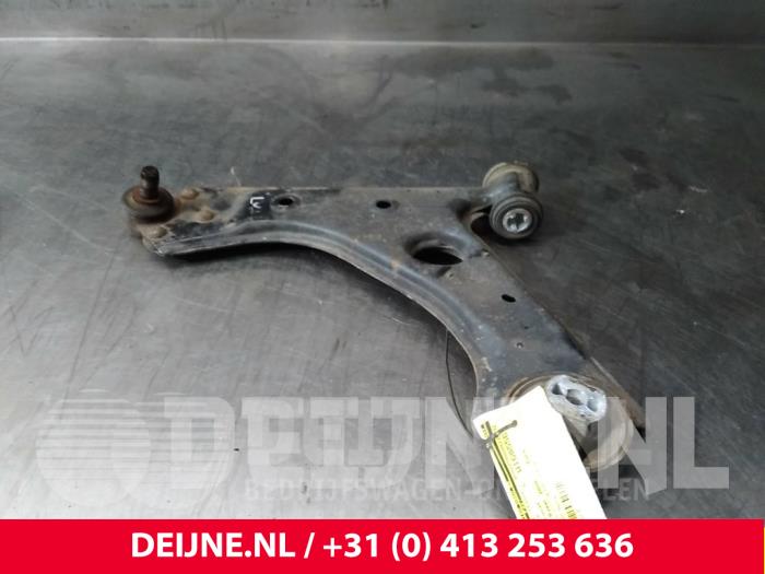 Fiat Fiorino Draagarm onder links-voor O71804